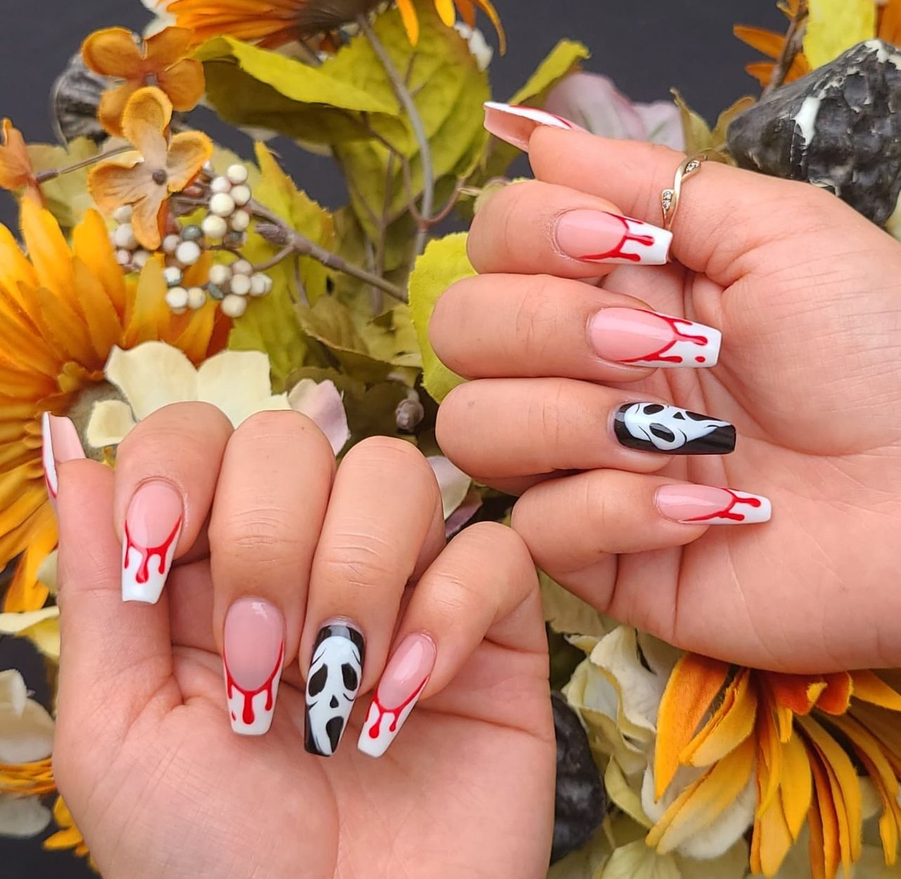 Spooky halloween nail ideas